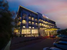 d'primahotel Airport Jakarta 2、タンゲランにあるジャカルタ・スカルノ・ハッタ国際空港 - CGKの周辺ホテル