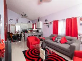 The Oasis II, Caymanas Country Club