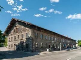Eventhotel & Gasthof zur Post beim John in Obing