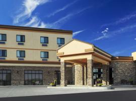 Roosevelt Grand Dakota SureStay Collection by Best Western, ξενοδοχείο σε Dickinson