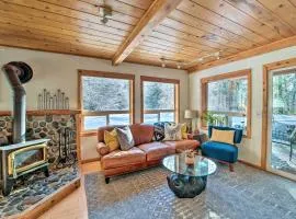 Mysty Mountain Cabin on River Near Stevens Pass!
