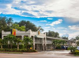 브레이든턴에 위치한 호텔 Super 8 by Wyndham Bradenton Sarasota Area