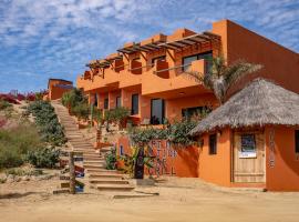 Cerritos Beach Hotel Desert Moon, hotell i El Pescadero