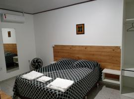 Imóveis Por Temporada em Santarém no Pará, hotel in Santarém