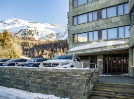 Sport & Wellnesshotel San Gian St. Moritz, hotel in St. Moritz