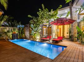 Maneh Villa Langkawi - Private Pool, hotel em Pantai Cenang