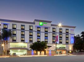 Holiday Inn Express Hollywood Walk of Fame, an IHG Hotel, хотел в Лос Анджелис