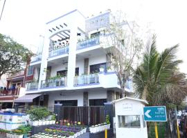 joerose villa, hotel in Noida