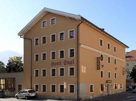 Hotel Engl, hotel em Innsbruck