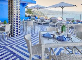 Hotel Luxury Patio Azul, готель у місті Пуерто-Вальярта