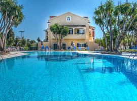 Legends Hotel Sidari Corfu, hotel em Sidari