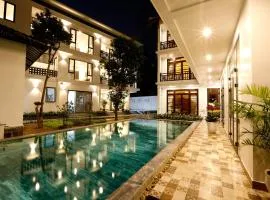 Tropical Garden & Pool Villa