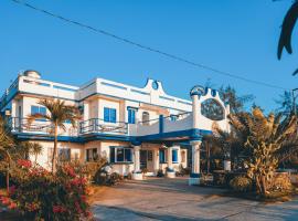 Club Monet Beachfront Resort by Cocotel โรงแรมในZambales