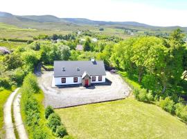 Red Deer Cottage near Connemara National Park in Letterfrack, hotel v destinaci Letterfrack