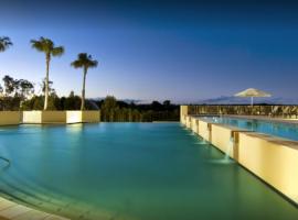 Pelican Waters Resort, spa hotel in Caloundra