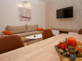 Apartment Ajdukovic, Hotel in Vodice