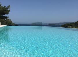 HOLIDAY HVAR lux, apartament din Basina