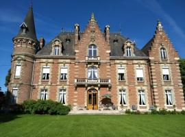 Château des marronniers, отель типа «постель и завтрак» в городе Baizieux