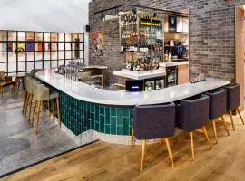 4 stars hotel in Brentwood