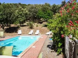 Awesome Home In Pierrerue