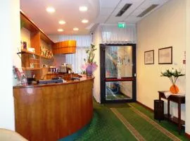 Hotel Select