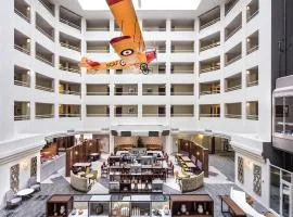 Holiday Inn Montreal Longueuil by IHG