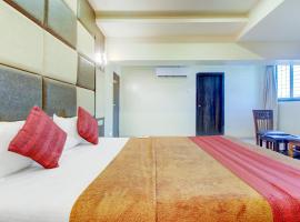 K D Residency, hotel em Kalyan