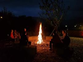 Royal Riders Camp, glàmping a Hundar