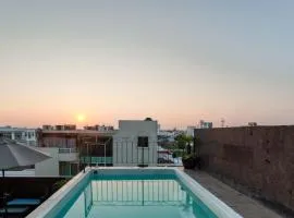 Boca Inn Hotel & Suites