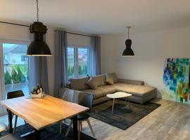 5 Sterne Ferienhaus Charlotte, hotel en Werdum