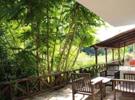 La Cobacha, appartement in Cazalla de la Sierra