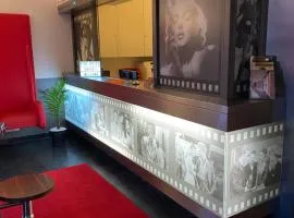 CineHotel Maroni