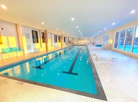 Auberge Des Îles, hotel with hot tubs in Saint-Gédéon