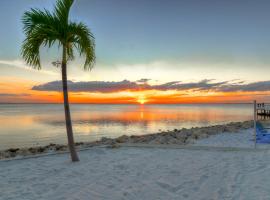 202-Pool, WIFI, Close to BUCS STADIUM, hotel in Tampa