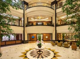 Menara Peninsula Hotel, hotel v destinaci Jakarta