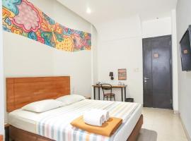 Istanaku Guesthouse 2: Manado şehrinde bir otel