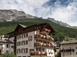 Meublè Garnì Della Contea