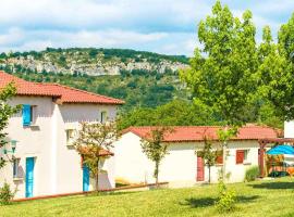 Le Domaine des Cazelles by Ateya Vacances, hotel in Cajarc