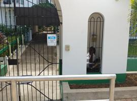SandCastles Holiday #C9, Hotel in Ocho Rios