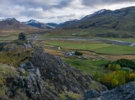 Ravencliff Lodge, chalet i Búðardalur