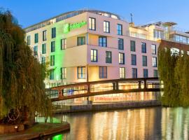 Holiday Inn London Camden Lock by IHG, отель в Лондоне