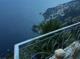 Carluccio’s stanza privata vista mare