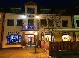 Hotel Bílý Beránek, hotel v destinaci Kralovice