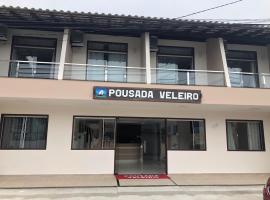 Pousada Veleiro, hotel cerca de Casa de Câmara e Cadeia, Porto Seguro