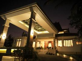Ndalem Nuriyyat Villa, Spa & Skin Care, hotell i Yogyakarta