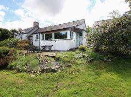 Morfa Isaf Cottage, beach rental in Llangranog