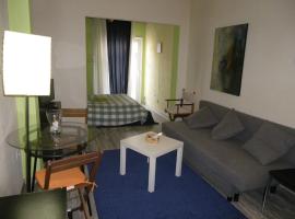 Mini suite neighboring the center, apartment in Thessaloniki