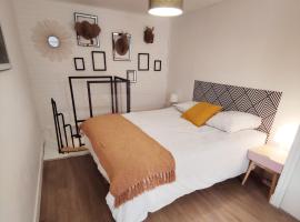 Charmant duplex 2 pièces hypercentre de Granville，位于格朗维尔的酒店