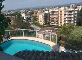 Joli studio