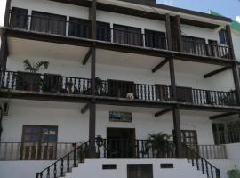 La Posada De Don Jose, hotell i Flores